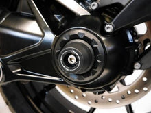 Cargar imagen en el visor de la galería, Evotech Performance Rear Spindle Bobbins for BMW R 1200 / R 1250