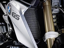 Carica l&#39;immagine nel visualizzatore di Gallery, Evotech Performance Radiator Guard for 2013-18 BMW R1200GS