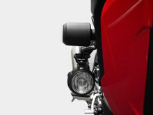 Laden Sie das Bild in den Galerie-Viewer, Evotech Performance Crash Bobbins with Light Mounting Kit for 2020+ BMW S1000XR image 6