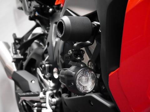 Evotech Performance Crash Bobbins with Light Mounting Kit for 2020+ BMW S1000XR image 5
