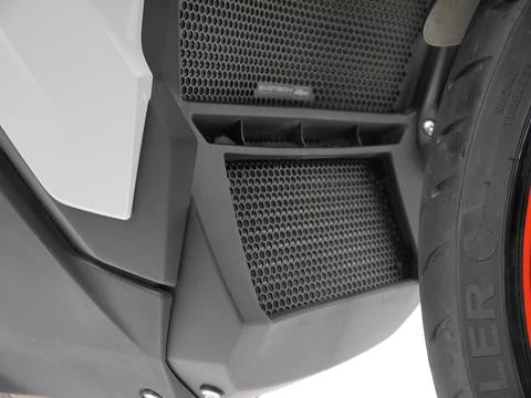 Evotech Performance Radiator & Oil Cooler Guard Set for 2020-2024 BMW S1000XR image 3