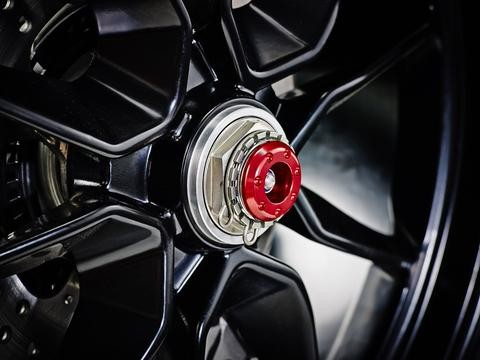 Evotech Performance Rear Spindle Bobbins for Ducati Hypermotard / Hyperstrada / Streetfighter / Monster image 2