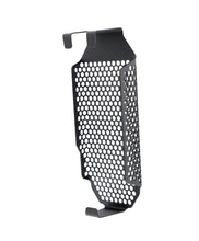 Carica l&#39;immagine nel visualizzatore di Gallery, Evotech Performance Oil Cooler Guard for Ducati Monster / Scrambler