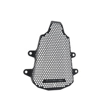 Laden Sie das Bild in den Galerie-Viewer, Evotech Performance Fuel Tank Cover Guard for 2021+ Ducati Panigale V4 image 1