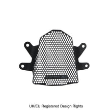 Laden Sie das Bild in den Galerie-Viewer, Evotech Performance Fuel Tank Cover Guard for Ducati Streetfighter V4 image 1