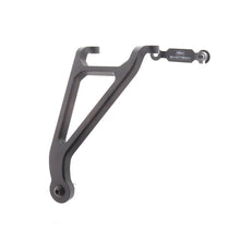 Laden Sie das Bild in den Galerie-Viewer, Evotech Exhaust Hanger &amp; Pillion Footpeg Removal Kit for Honda.