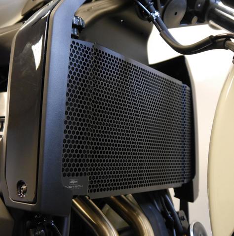 Evotech Performance Radiator Guard for Kawasaki Vulcan S image 3
