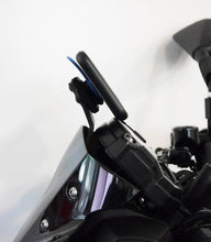 Charger l&#39;image dans la galerie, Evotech Performance Quad Lock Compatible Handlebar Clamp Sat Nav Mount for 2019-2024 Kawasaki Z400