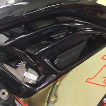 गैलरी व्यूवर में इमेज लोड करें, GB Racing Frame Protector Set M6 for 2020+ BMW S1000RR