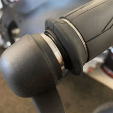 गैलरी व्यूवर में इमेज लोड करें, GB Racing Universal Brake Lever Guard for 2020+ Ducati Streetfighter V4 / Triumph Daytona 675