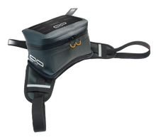 Laden Sie das Bild in den Galerie-Viewer, Giant Loop Buckin' Roll Tank Bag - 1.5L img black