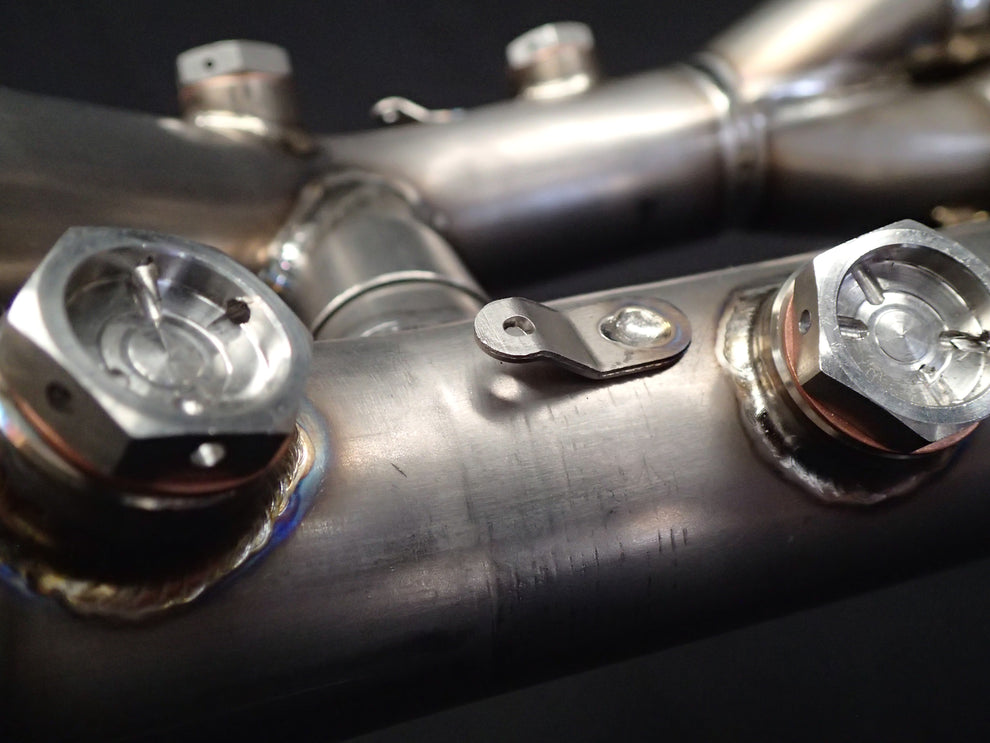 Vandemon Titanium Headers For 2019-26 BMW S1000R, S1000RR, M1000R & M1000RR nuts