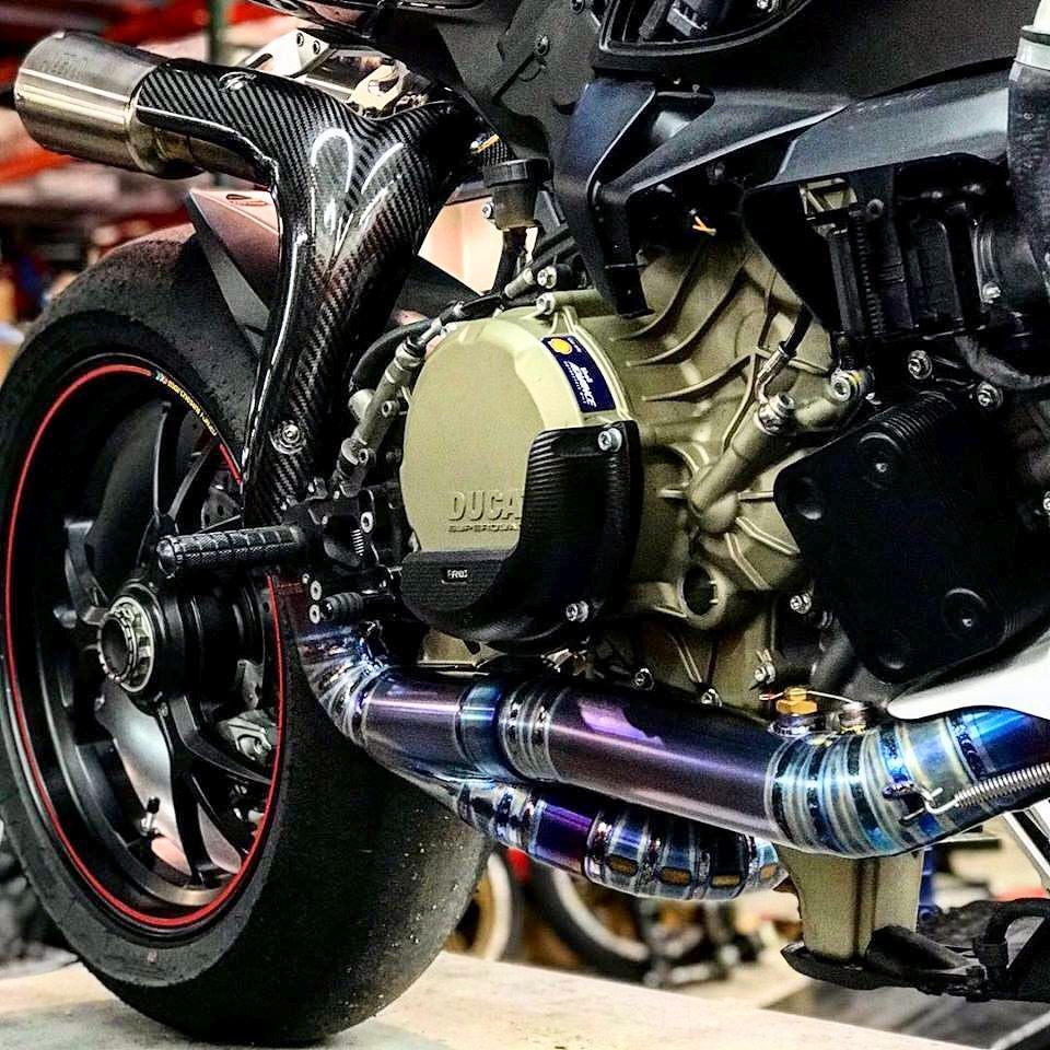 Vandemon Titanium High Mount Exhaust System For 2011-18 Ducati Panigale 1199, 1199S, 1299S, 1299 SP & R 3