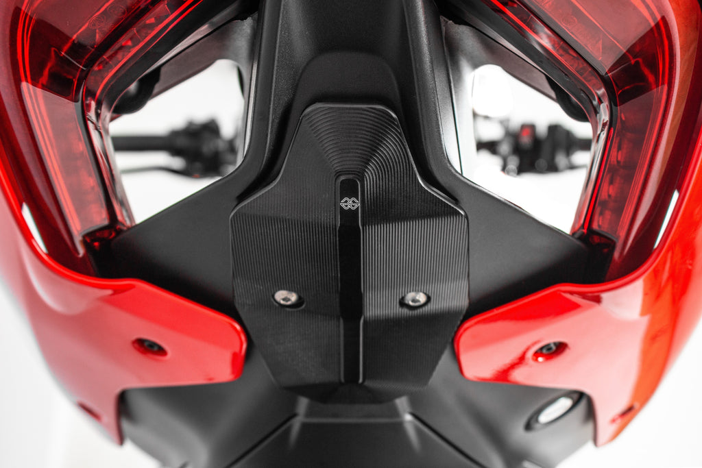 Gilles Tooling Race Cover Kit for Ducati Streetfighter V2, V4 image 3