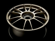 Laden Sie das Bild in den Galerie-Viewer, O.Z Racing Ultraleggera HLT CenterLock Wheels