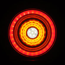 Laden Sie das Bild in den Galerie-Viewer, User 7