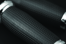 Laden Sie das Bild in den Galerie-Viewer, User 3