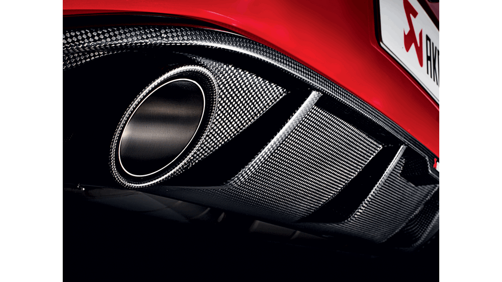 Akrapovic 13-17 Volkswagen Golf GTI (VII) Evolution Race Line w/ Cat (Titanium) w/ Carbon Tips