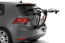 Load image into Gallery viewer, Thule Gateway Pro - Hanging-Style Trunk Bike Rack w/Anti-Sway Cages