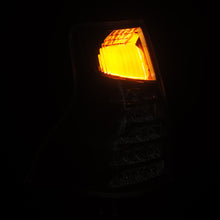 Cargar imagen en el visor de la galería, User 1