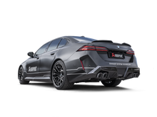 Carica l&#39;immagine nel visualizzatore di Gallery, Akrapovic High Gloss Rear Carbon Fiber Diffuser for 2024+ BMW M5 (G90, G99) img3