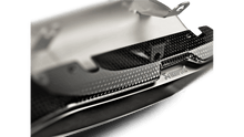 Carica l&#39;immagine nel visualizzatore di Gallery, Akrapovic 16-17 Audi R8 5.2 FSI Coupe/Spyder Slip-On Line (Titanium) w/ Carbon Titanium Tips