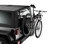 Cargar imagen en el visor de la galería, Thule Spare Me PRO - Spare Tire-Mounted Hanging Bike Rack (Fits STD &amp; OS Tires/2 Bikes) - Silver/Blk