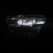 Carica l'immagine nel visualizzatore di Gallery, User 1