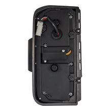 Charger l'image dans la galerie, User 1