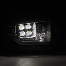 Laden Sie das Bild in den Galerie-Viewer, User 4