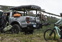 Carica l&#39;immagine nel visualizzatore di Gallery, Thule T2 Pro XTR - Platform Hitch-Mount Bike Rack (1.25in. Hitch Receivers/Fits 2 Bikes) - Black