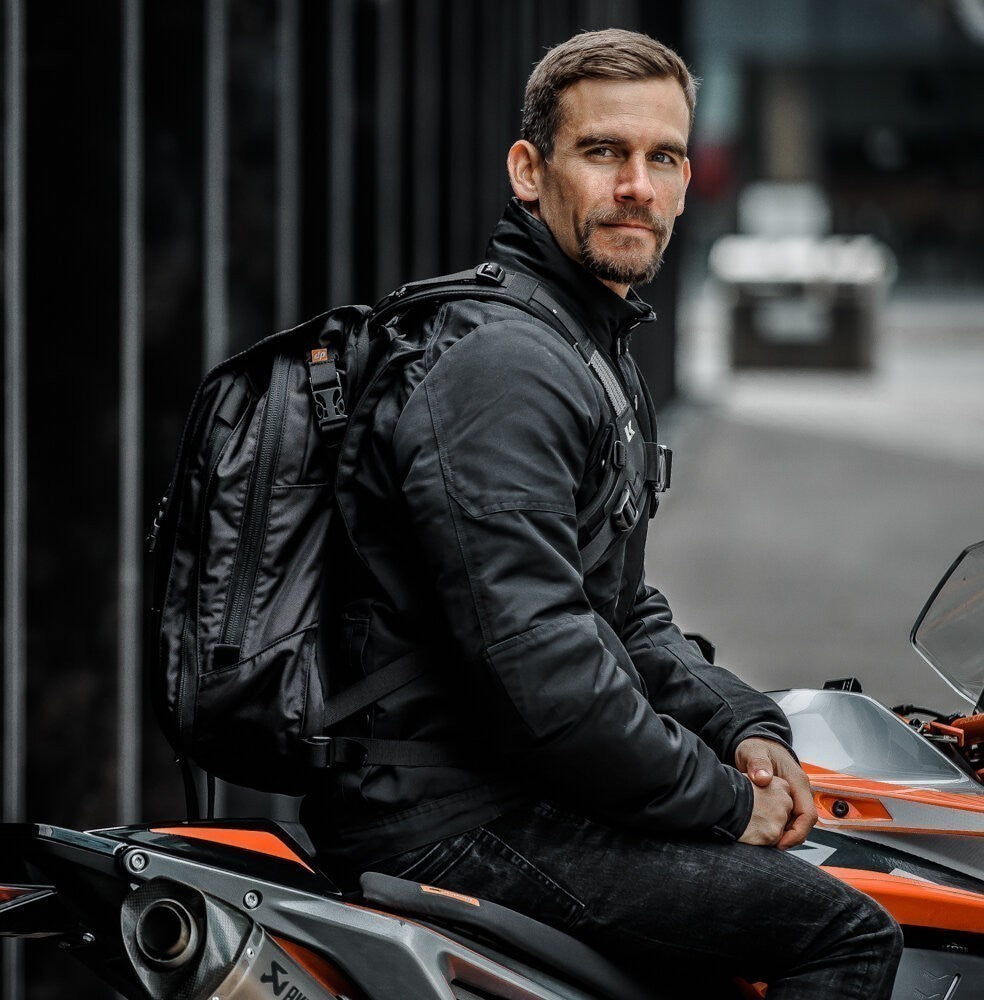 Kriega Max28 Expandable Backpack 9