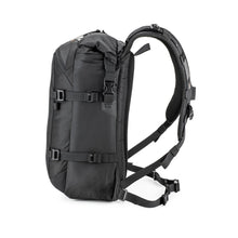 Laden Sie das Bild in den Galerie-Viewer, Kriega R22 Full Waterproof Riding Backpack 3