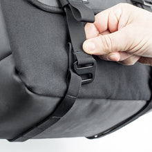 Load image into Gallery viewer, Kriega Solo Saddlebag 5