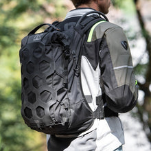 Load image into Gallery viewer, Kriega Trail18 Adventure Backpack 12