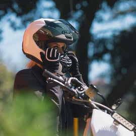 HJC i10 Solid White Full Motorcycle Helmet img1