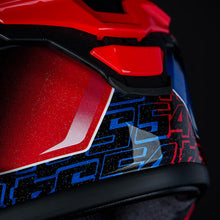 Laden Sie das Bild in den Galerie-Viewer, Shoei X-Fifteen Toprak Razgatlioglu 54 World SBK Replica Full Face Helmet img3