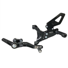 Laden Sie das Bild in den Galerie-Viewer, Alpha Racing WSBK Rearsets for 2020+ BMW S1000RR / M1000RR img 7