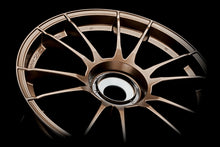 Laden Sie das Bild in den Galerie-Viewer, O.Z Racing Ultraleggera HLT CenterLock Wheels