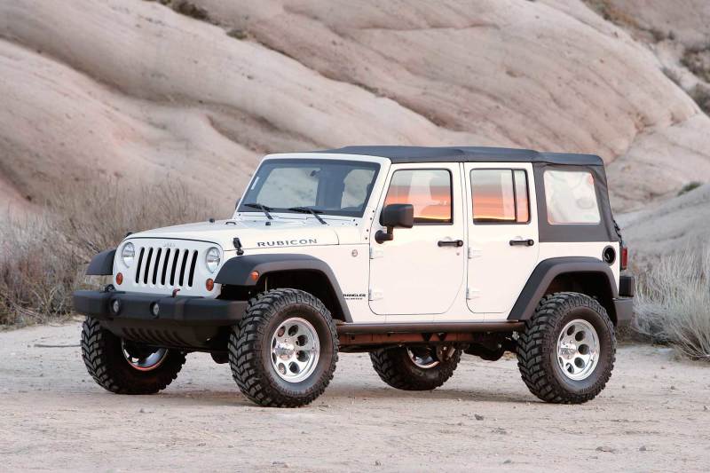 Fabtech 07-18 Jeep JK 4WD 3in Basic System w/Perf. Shocks
