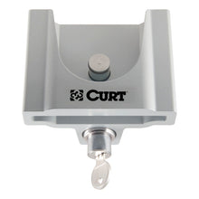 Carica l&#39;immagine nel visualizzatore di Gallery, Curt Trailer Coupler Lock for 1-7/8in or 2in Flat Lip Couplers (Grey Aluminum)