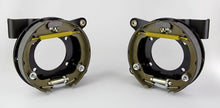गैलरी व्यूवर में इमेज लोड करें, Wilwood Brackets (2) - Disc/Drum Ford 8.8 Special - 3.15in Bearing 2.50in Offset 1pc 0.81in Rotor
