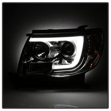 गैलरी व्यूवर में इमेज लोड करें, Spyder Toyota Tacoma 05-11 Projector Headlights - Light Bar DRL - Chrome PRO-YD-TT05V2-LB-C