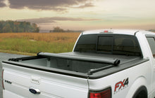 Laden Sie das Bild in den Galerie-Viewer, Lund 05-17 Nissan Frontier (6ft. Bed) Genesis Roll Up Tonneau Cover - Black