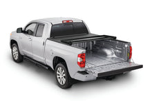 Carica l'immagine nel visualizzatore di Gallery, Tonno Pro 04-06 Toyota Tundra 6.3ft Fleetside Tonno Fold Tri-Fold Tonneau Cover