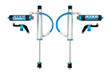 Carica l&#39;immagine nel visualizzatore di Gallery, King Shocks 97+ Nissan Patrol Y61 Frt 2.5 Dia Shock Remote 2.5 Fin Res 0-2in Lift w/Adj/Brkt (Pair)