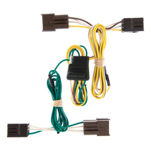गैलरी व्यूवर में इमेज लोड करें, Curt 00-03 Ford Taurus Custom Wiring Harness (4-Way Flat Output)
