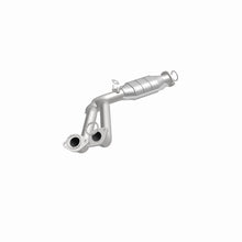 गैलरी व्यूवर में इमेज लोड करें, MagnaFlow Conv DF 95-97 Toyota Landcruiser 4.5L/1996 Lexus LX 450 4.5L