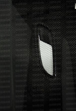 Carica l&#39;immagine nel visualizzatore di Gallery, Seibon 08-11 BMW 1 Series (E81/E82) 2DR/HB BM Carbon Fiber Hood