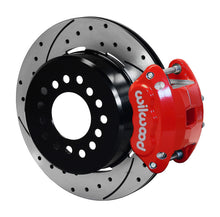 गैलरी व्यूवर में इमेज लोड करें, Wilwood D154 P/S P-B Kit Drilled-Red New Big Ford 2.50in Off Front Mount